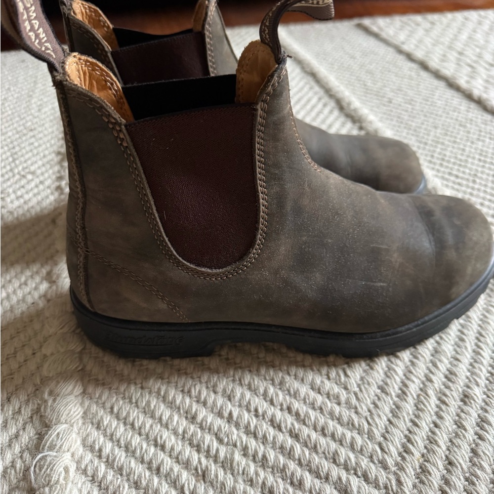 Blundstone Brown Leather Chelsea Boots